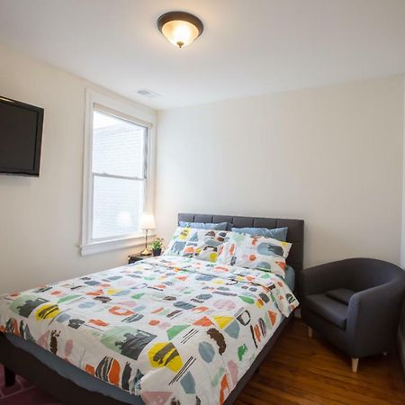 3-Min Walk To Petworth Metro Station ;10 Mins To Convention Center: Private Cozy And Quiet Bedroom And Bathroom Washington Eksteriør bilde