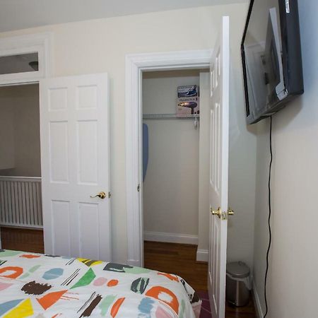 3-Min Walk To Petworth Metro Station ;10 Mins To Convention Center: Private Cozy And Quiet Bedroom And Bathroom Washington Eksteriør bilde